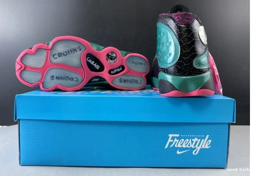 Retro Jordan 836405-305 836405-305 Doernbecher 13 AIR 0422